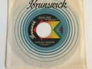 Young-Holt Unlimited / Soulful Strut / 1968 Brunswick Records / NM