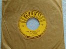 RARE ROCKABILLY RNR 45 Carl Perkins Lend Me Your Comb/ Glad All Over SUN 287 NM
