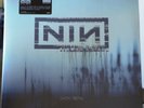 Nine Inch Nails - With Teeth / 2LP (B0025681-01) definitive US