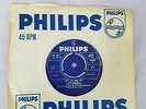 Dusty Springfield...Am i the same girl. 7