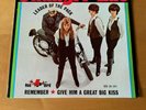 THE SHANGRI-LAS LEADER OF THE PACK MINT LP