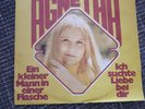 Agnetha Ein Kleiner Mann In Einer Flasche / Ich Suchte Liebe Bei Dir