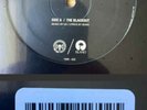 U2 The Blackout [vinyl] TMR White Black ++BONUS Vinyl +File Folder +Hoodie XXL