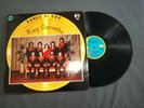 Disco de Oro Banda International de RAY CAMACHO LP Luna Records LLP-1025