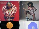 BETTY DAVIS THEY SAY I'M DIFFERENT EPIC ECPO-49 Japan VINYL LP