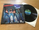 THIN LIZZY 'FIGHTING' 1ST UK PRESS 1975 VERTIGO SPACESHIP 6360 121 MINT
