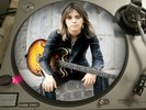 Suzi Quatro - If You Can't Give Me Love  12