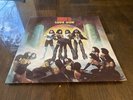 Kiss “Love Gun” NBLP-7057 7057-BS 1977 Casablanca Records Rock Lp 12”