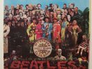 THE BEATLES - SGT PEPPERS LONELY HEARTS CLUB BAND -1969 LP VINYL RECORD on APPLE
