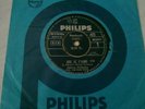 JOHNNY HALLYDAY - QUE JE T'AIME / VOYAGE AU PAYS DES TURKISH 7