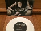 amy winehouse back to black 7