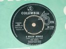 THE ESSEX. A WALKIN' MIRACLE. COLUMBIA DB 7122 (SUPERB TRACK)