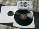 BOLT THROWER. WARMASTER LP. 1991 1ST PRESS EARACHE MOSH 29. + BOOKLET.RARE