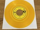 KATE BUSH RARE CANADIAN BRIGHT YELLOW 7” VINYL - WOW / FULLHOUSE 1978 EMI