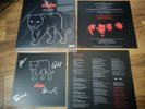 THE STRANGLERS FELINE RED & BLACK VINYL DOUBLE LP WITH SIGNED PRINT.LTD NUMBERED