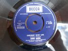 BOBBY HANNA-EVERYBODY NEEDS LOVE-DECCA F 12783 (MOD NORTHERN SOUL DANCER)