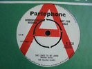 The Falling Leaves - She Loves To Be Loved 1965 UK 45 PARLOPHONE DEMO MOD