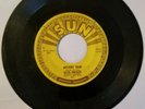 Elvis Presley SUN 45  # 223 Mystery Train / I Forgot To Remember To Forget”) VG-