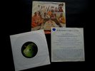 RADHA KRISHNA TEMPLE 45 P/S - APPLE 15 - HARE KRISHNA MANTRA WITH INSERT - VG +