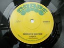 CLAUDETTE - SKINHEADS A BASH THEM 7'' REGGAE VINYL  GRAPE  LISTEN