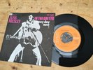 ELVIS PRESLEY “IN THE GHETTO/ANY DAY NOW” 1969 FRANCE 45 7” RECORD &P/S N.MINT