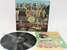 THE BEATLES 'Sgt Pepper's Lonely Hearts Club Band' 1967 LP With Insert - B13