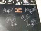 SCORPIONS  FULLY SIGNED ALBUM . TAKEN BY FORCE . VINYL LP .  VERY GOOD CONDITION