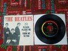 The Beatles 45 record  PLEASE PLEASE ME Vee Jay 1964 picture sleeve oval label