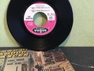 Disque 45 tours THEE MIDNITERS- Land of a 1000 danses