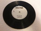 DENNIS BROWN OUT IN THE RAIN ORIGINAL 1976 UK 7