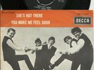 THE   ZOMBIES  SOUTH  AFRICA  PS SINGLE   SHE'S NOT THERE