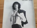 PATTI SMITH Vinyl LP Horses 1975 Arista 201112 German NrM/EX
