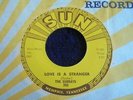 The Sunrays - Love Is A Stranger 1958 USA 45 SUN 1st PRESSING