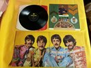 THE BEATLES Sgt Peppers MONO PMC 7027, red inner, GERMAN COVER, VG (ref A27)