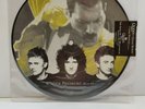 QUEEN UNDER PRESSURE 7
