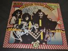 Kiss Hotter Than Hell 12