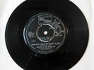 Martha & The Vandellas- Love Bug Leave My Heart Alone/One Way Out UK TMG 621 VG+