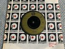 RAMONES - BLITZKRIEG BOP 7” SIRE UK 1976 LIGHT GREEN INJECTION LABEL - EX