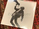 SEALED - Bryan Adams - Waking up the The Neighbours. 1991 2LP VINYL (SP5367)