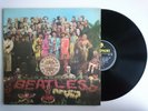 THE BEATLES SGT PEPPERS PMC 7027 YELLOW BLACK LABEL RED WHITE INNER INSERT
