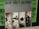 MANIC STREET PREACHERS genuine 1992 band signed 7