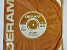 THE EYES OF BLUE / HEART TROUBLE / UK DERAM DM 106 / PLAYS EXCELLENT+