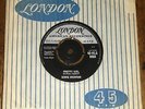 EDDIE COCHRAN   PRETTY GIRL b/w THERESA   UK LONDON CIRCULAR CENTRE 7
