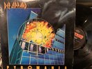 Def Leppard ‎– Pyromania LP 1983 Mercury ‎– 442-810 308-1 VG/VG