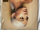 (In Hand) New Very Rare Ariana Grande - Sweetener Peach Colored Vinyl 2xLP Mint