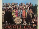 The Beatles ?”Sgt. Pepper” EX/NM- 1967 Vinyl LP Apple Records SMAS-2653 w/Insert