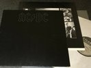 AC/DC-BACK IN BLACK-EU/UK 1980 VINYL LP-EMBOSSED+INNER  (VG+/M-)