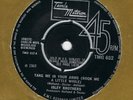 TAMLA-ISLEY BROTHERS-TAKE ME IN YOUR ARMS/WHY WHEN THE LOVE IS GONE-UK TMG 652