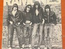 Ramones 1976 first pressing SASD-7520 misspellings ABC  BEAUTIFUL CONDITION