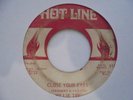WILLIE TEE Close Your Eyes HOT LINE Killer  R&B Jazz Soul 45 HEAR